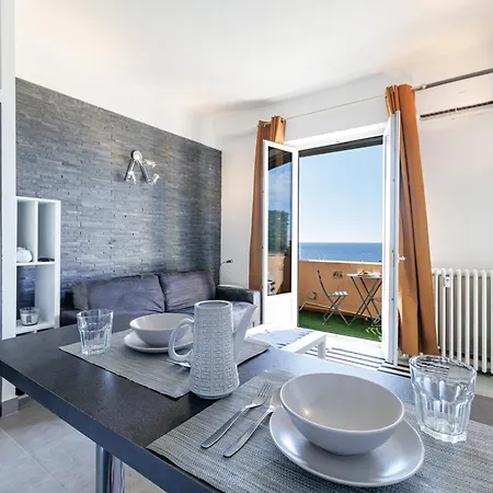 Grand Palais - Beautiful Floor - Sea Front With Ac Apartament *